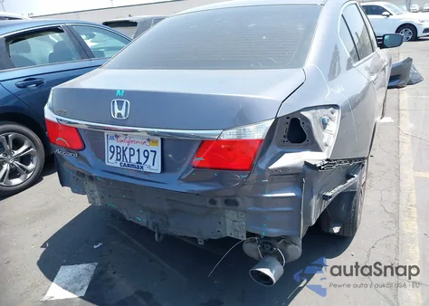 2015 Honda Accord Lx z USA, uszkodzony, nr VIN 1HGCR2F32FA187665
